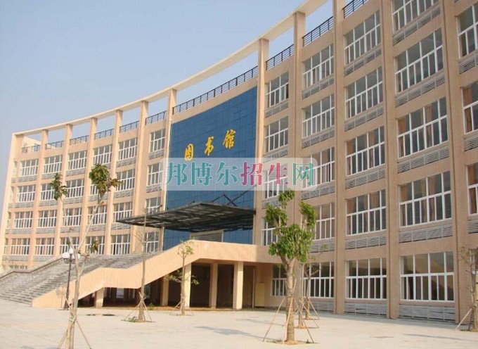 廈門海洋職業(yè)技術學院招生辦聯系電話