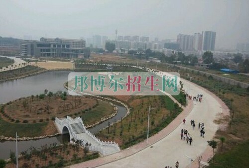 南陽醫(yī)學(xué)高等?？茖W(xué)校