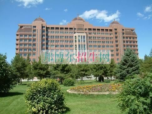 內(nèi)蒙古豐州職業(yè)學(xué)院招生辦聯(lián)系電話(huà)