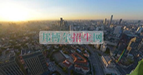 成都好一點(diǎn)的國(guó)際貿(mào)易大專(zhuān)學(xué)校