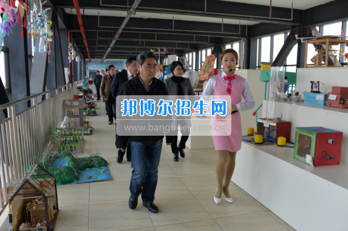 川南幼兒師范高等?？茖W(xué)校迎接隆昌縣創(chuàng)建第四屆省級(jí)文明城市測評(píng)組考評(píng)