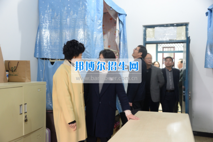 市委常委、宣傳部長潘梅到川南幼兒師范高等?？茖W校調(diào)研思想政治工作
