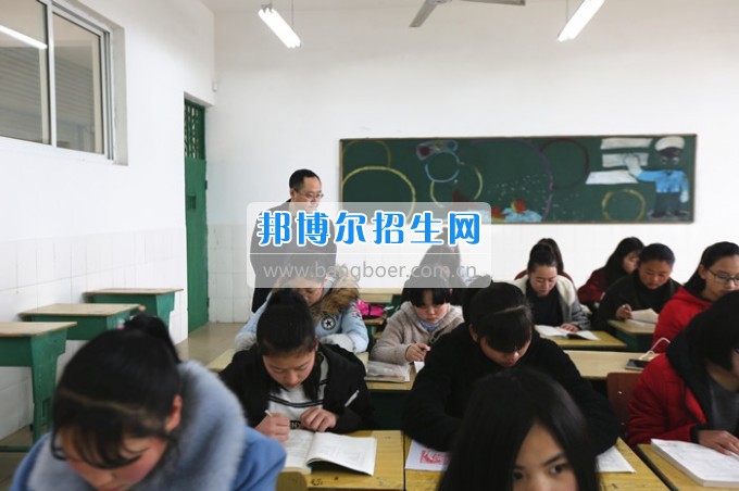 川北幼兒師范高等?？茖W(xué)校上好新學(xué)期第一課 嚴把課堂教學(xué)質(zhì)量關(guān)