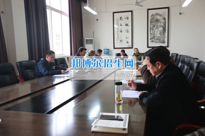 川北幼兒師范高等?？茖W(xué)校召開2017年度校內(nèi)項目經(jīng)費預(yù)算布置會