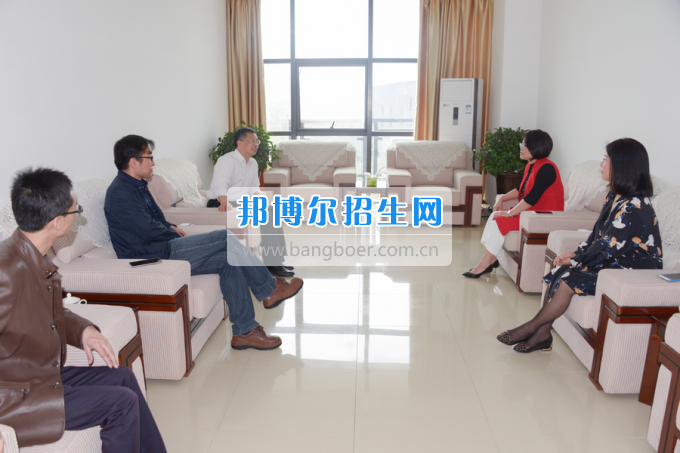 2017年西南科技大學(xué)黨委副書記張強一行到川南幼兒師范高等專科學(xué)?？疾? width=