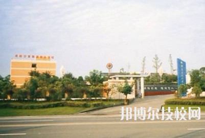 成都華夏旅游商務(wù)學(xué)校2020年報(bào)名條件、招生要求、招生對(duì)象