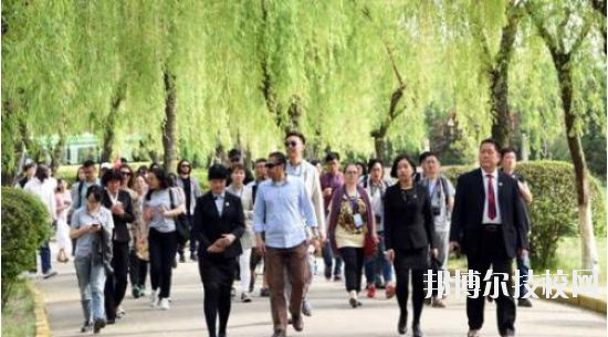 西安中外文化職業(yè)學(xué)校2020年報名條件、招生要求、招生對象