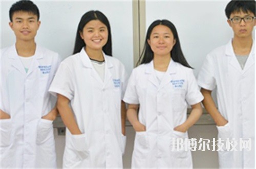 成都成醫(yī)一附院護(hù)士學(xué)校2020年報(bào)名條件、招生要求、招生對(duì)象