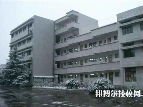 永康衛(wèi)生學校2020年報名條件、招生要求、招生對象