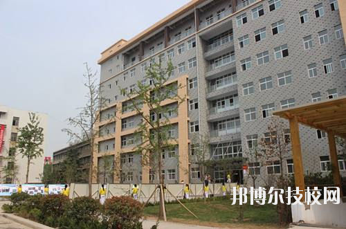 橫山縣職業(yè)技術教育中心2020年報名條件、招生要求、招生對象