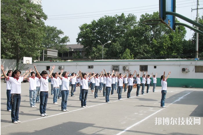 西安利君醫(yī)藥技工學(xué)校2020年報(bào)名條件、招生要求、招生對(duì)象 
