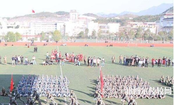 平塘中等職業(yè)學(xué)校2020年報名條件、招生要求、招生對象