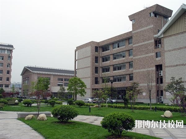 浙江藝術(shù)職業(yè)學(xué)院怎么樣、好不好