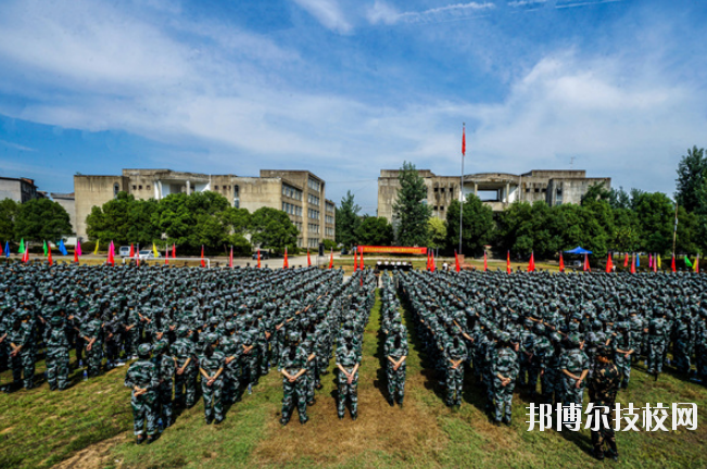上饒衛(wèi)校2020年報名條件、招生要求、招生對象