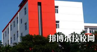 長(zhǎng)慶石油學(xué)校2020年報(bào)名條件、招生要求、招生對(duì)象