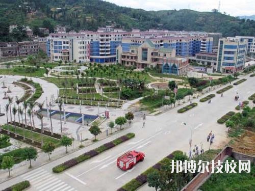 望謨中等職業(yè)學(xué)校2020年報(bào)名條件、招生要求、招生對(duì)象