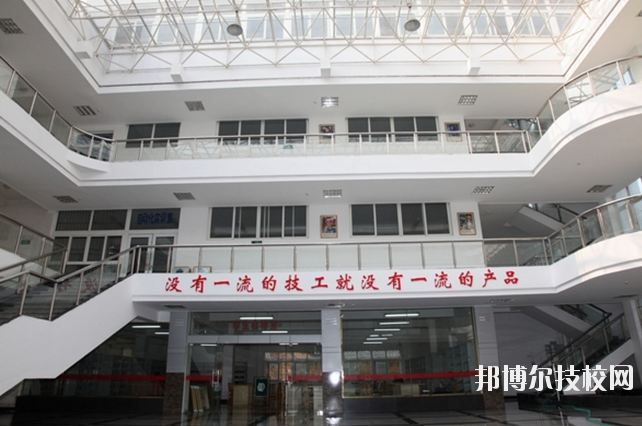 江西技師學(xué)院2020年報(bào)名條件、招生要求、招生對(duì)象 