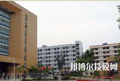 貴陽(yáng)交通學(xué)校2020年報(bào)名條件、招生要求、招生對(duì)象