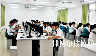景泰縣京華職業(yè)中學(xué)2020年學(xué)費(fèi)、收費(fèi)多少