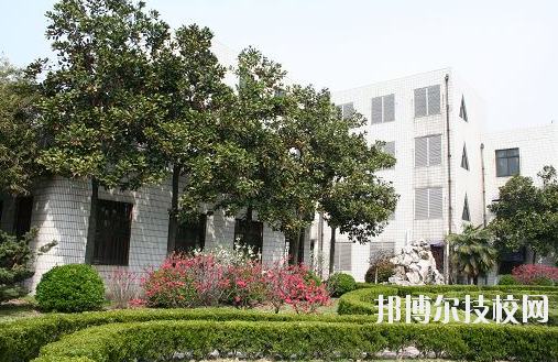 泰州博日電腦技術(shù)學(xué)校怎么樣、好不好