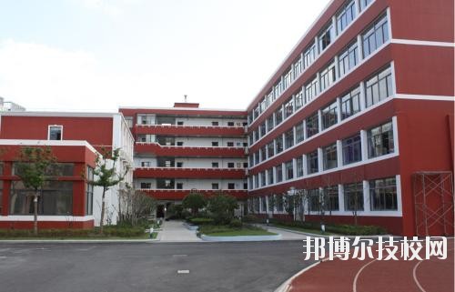 紫云苗族布依族自治民族職業(yè)技術(shù)中學(xué)怎么樣、好不好