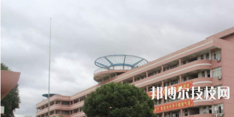 靈山第二職業(yè)技術學校2020年報名條件、招生要求、招生對象