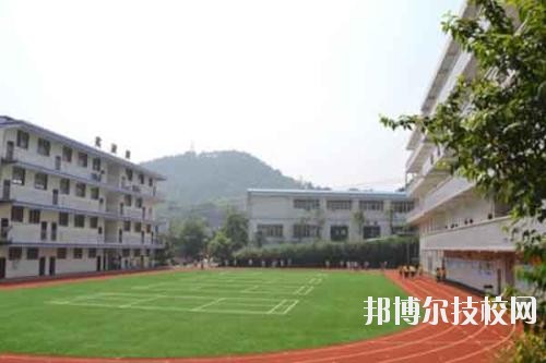 水城職業(yè)技術(shù)學(xué)校2020年報(bào)名條件、招生要求、招生對(duì)象