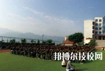 重慶行知高級技工學(xué)校2020年報名條件、招生要求、招生對象