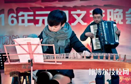 重慶萬州職業(yè)教育中心2020年報(bào)名條件、招生要求、招生對(duì)象
