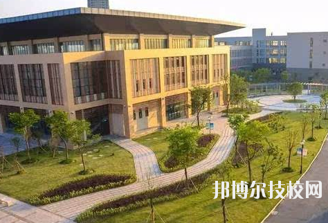 浙江科技工程學校怎么樣，好不好