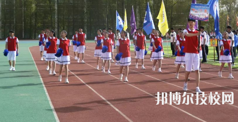 肅南縣職教中心2020年學(xué)費(fèi)、收費(fèi)多少