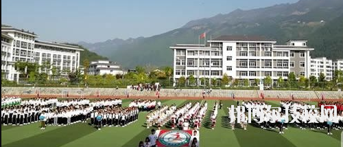 重慶巫溪縣職業(yè)教育中心2020年報名條件、招生要求、招生對象