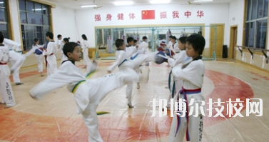 嘉峪關(guān)體育運動學(xué)校2020年報名條件、招生要求、招生對象