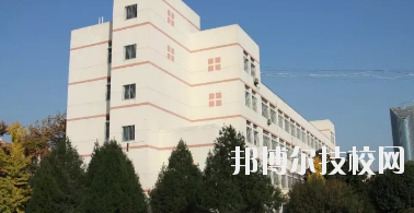 嘉峪關(guān)體育運(yùn)動(dòng)學(xué)校2020年招生辦聯(lián)系電話(huà)