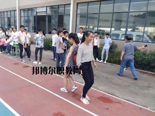 達(dá)州水電學(xué)校2020年報(bào)名條件、招生要求、招生對(duì)象