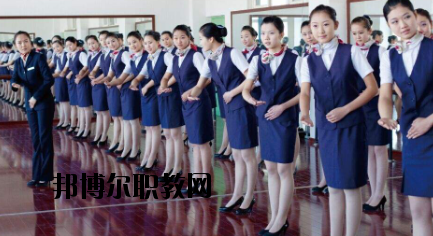 平?jīng)龊嗤殬I(yè)技術(shù)學(xué)校2020年報(bào)名條件、招生要求、招生對(duì)象