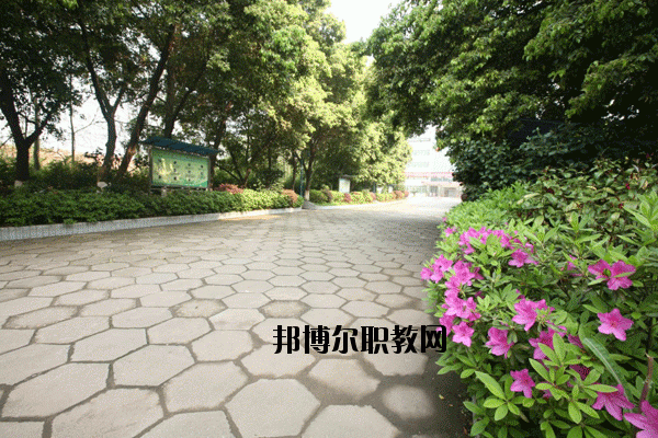 贛州農(nóng)業(yè)學(xué)校2020年報名條件、招生要求、招生對象 