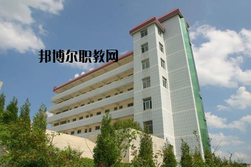 貴陽(yáng)市長(zhǎng)城職業(yè)學(xué)校2020年報(bào)名條件、招生要求、招生對(duì)象