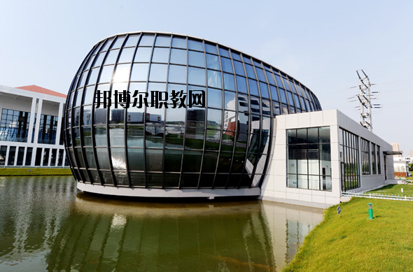 江蘇吳江中等專業(yè)學(xué)校怎么樣、好不好