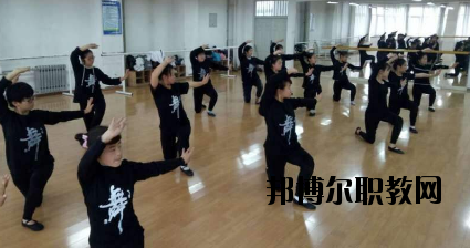 蘭州中泰聯(lián)合職業(yè)學(xué)校2020年報名條件、招生要求、招生對象
