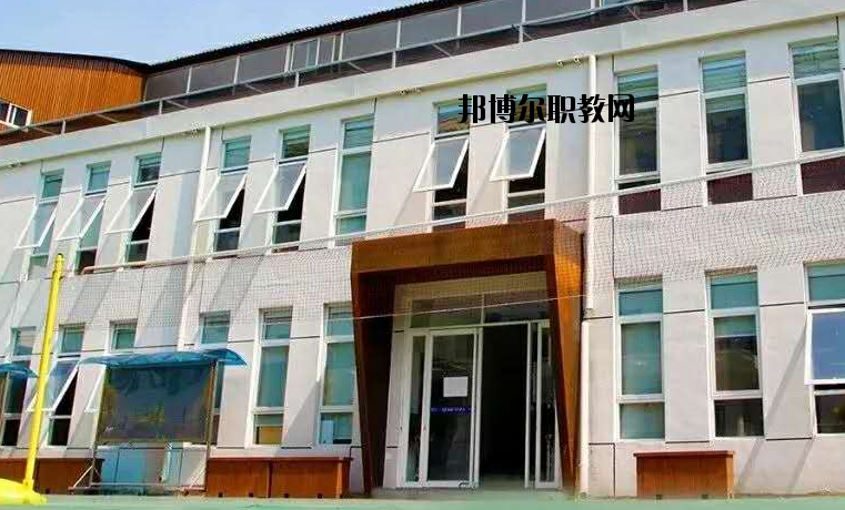 西安華樂藝術(shù)職業(yè)學(xué)校2020年報名條件、招生要求、招生對象