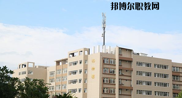 西安培華學(xué)院附屬職業(yè)中等專業(yè)學(xué)校2020年報(bào)名條件、招生要求、招生對(duì)象