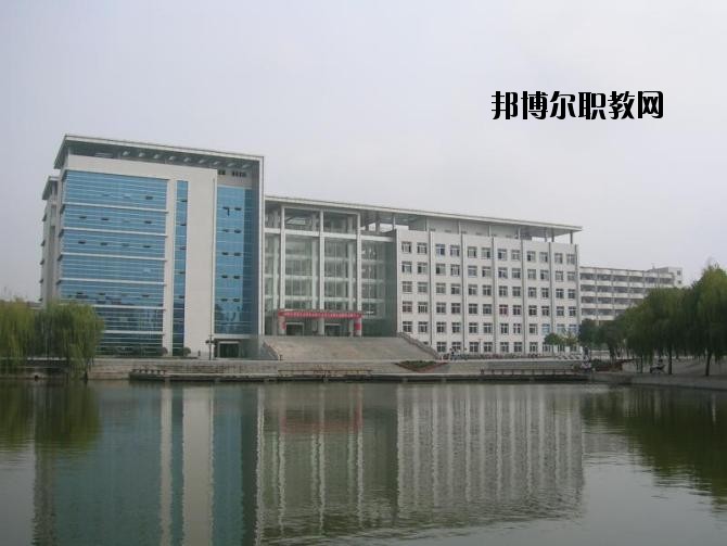 江川縣職業(yè)中學(xué)怎么樣、好不好