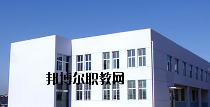 甘肅煤炭工業(yè)技工學(xué)校2020年報(bào)名條件、招生要求、招生對(duì)象