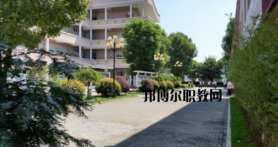 青田縣職業(yè)技術(shù)學(xué)校怎么樣，好不好
