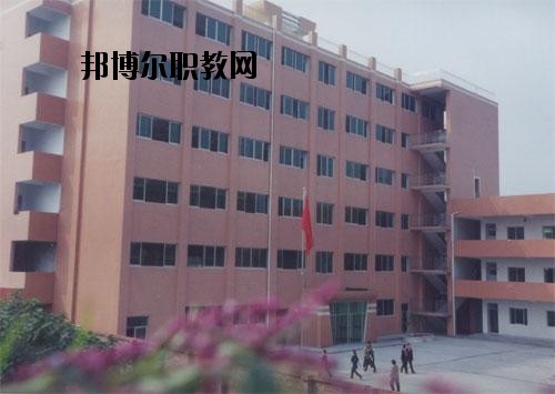 自貢舞蹈學校2020年報名條件、招生要求、招生對象
