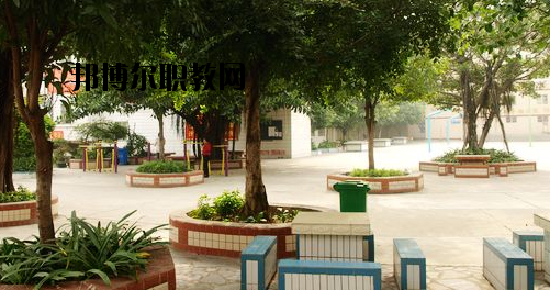 南寧中南理工職業(yè)技術(shù)學(xué)校2020年報名條件、招生要求、招生對象