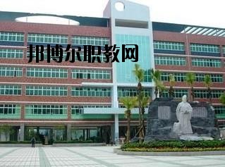 貴陽英才學(xué)校怎么樣，好不好