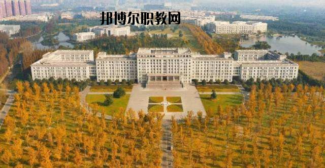 監(jiān)利職業(yè)技術(shù)學(xué)校2020年報(bào)名條件、招生要求、招生對象