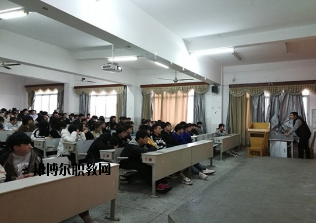 寧都縣科技職業(yè)學(xué)校2020年報(bào)名條件、招生要求、招生對象 